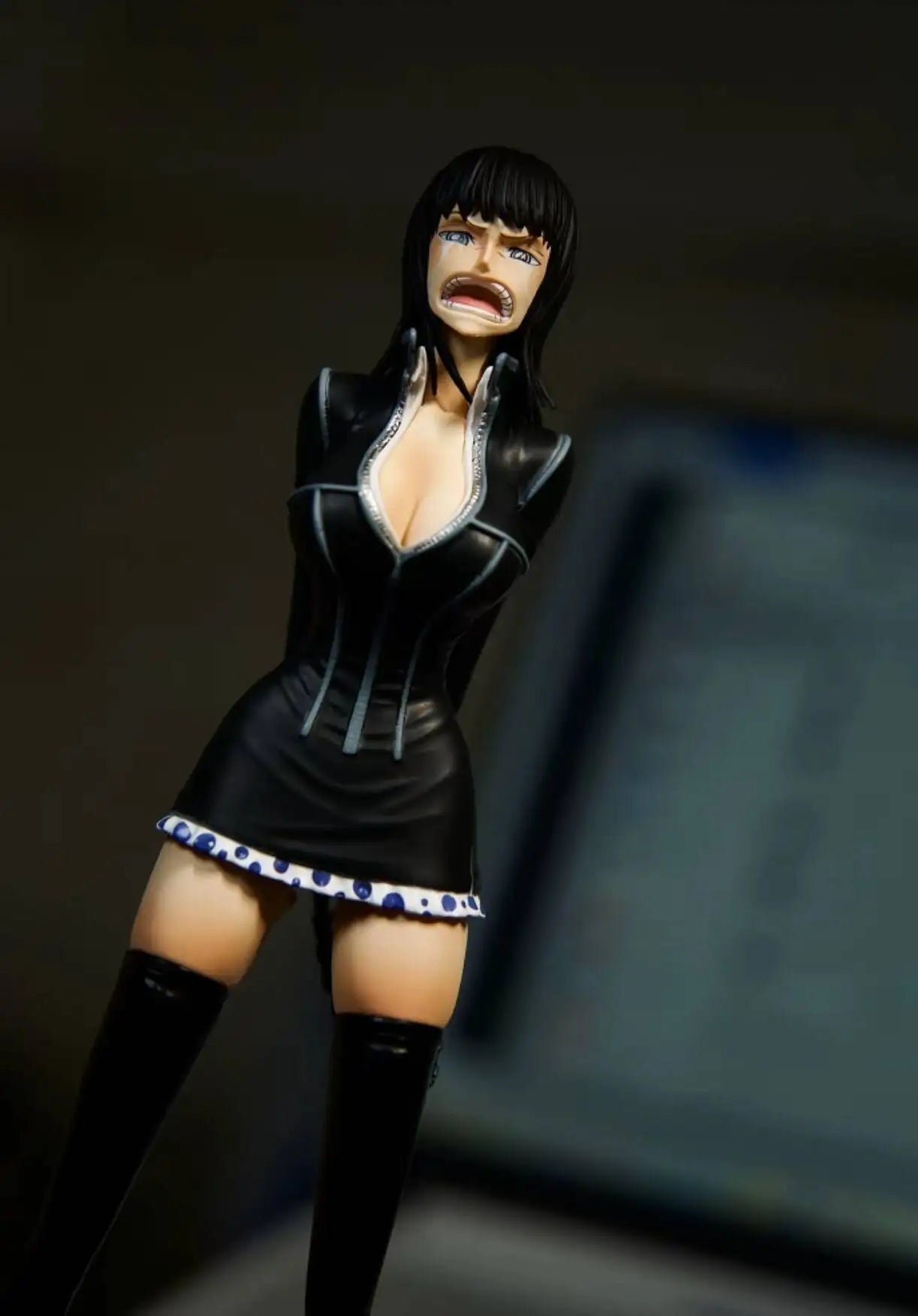 Figura Nico Robin - One Piece | Flor Demonio 26cm