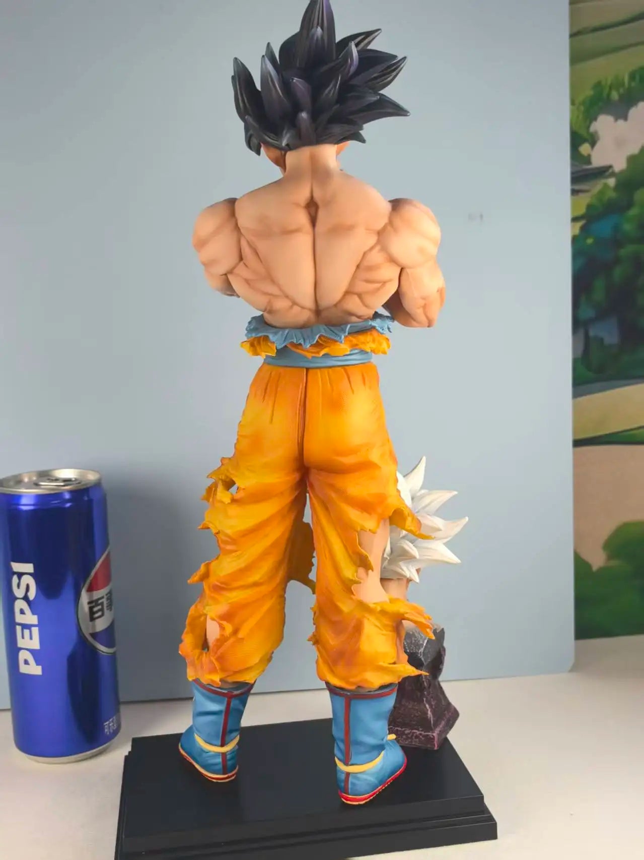 Figura Goku Ultra Instinto - Dragon Ball Super | 2 Cabezas 35cm