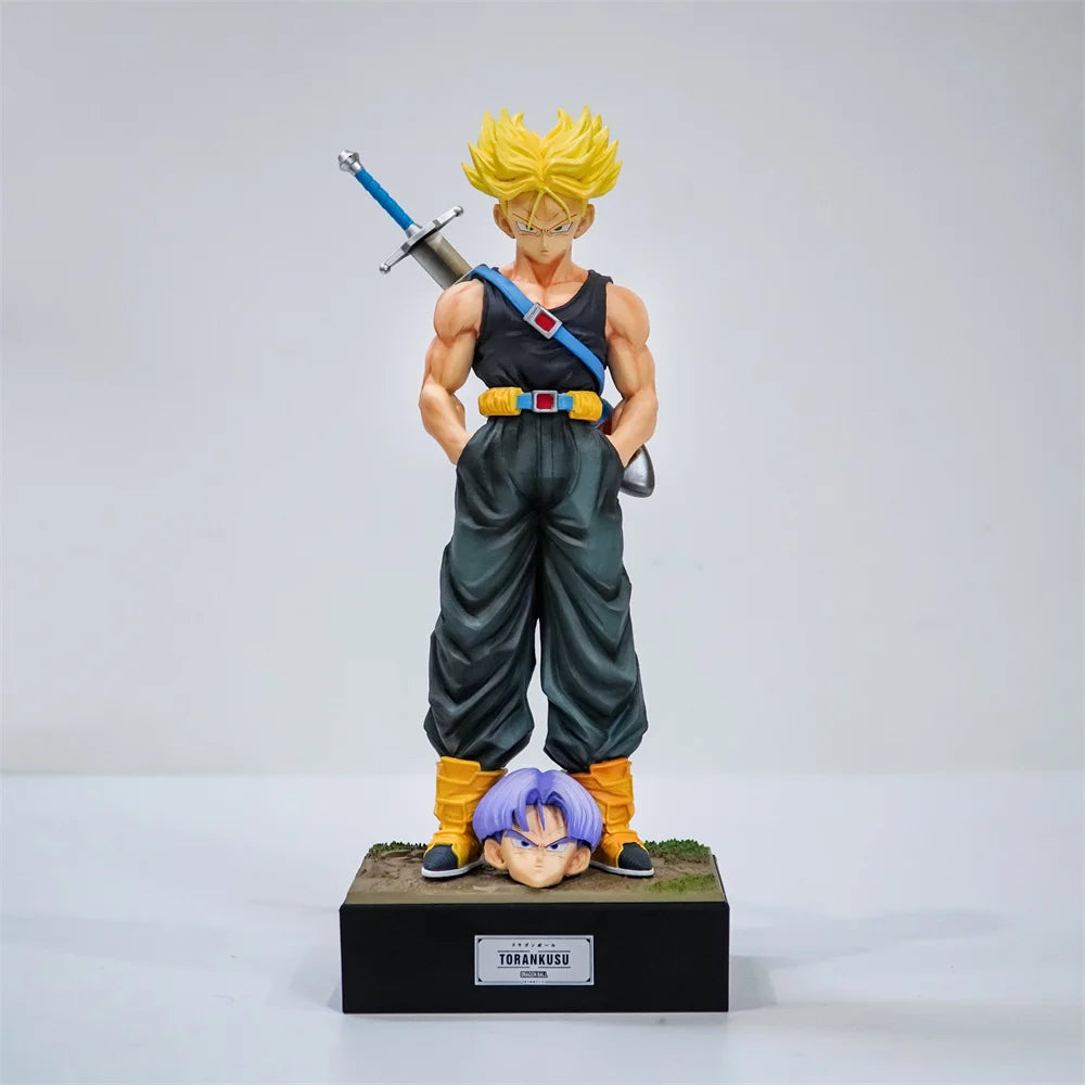 Figura Future Trunks Super Saiyan - Dragon Ball Z | PVC 30cm