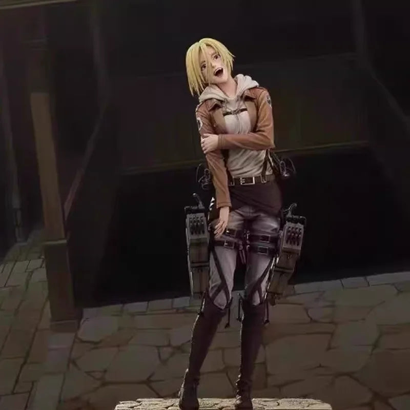 Figura Annie Leonhart - Attack on Titan | Titán Hembra