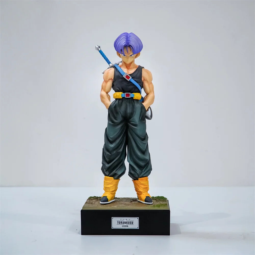 Figura Future Trunks Super Saiyan - Dragon Ball Z | PVC 30cm