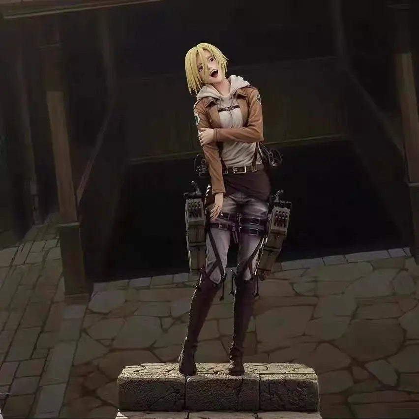 Figura Annie Leonhart - Attack on Titan | Titán Hembra
