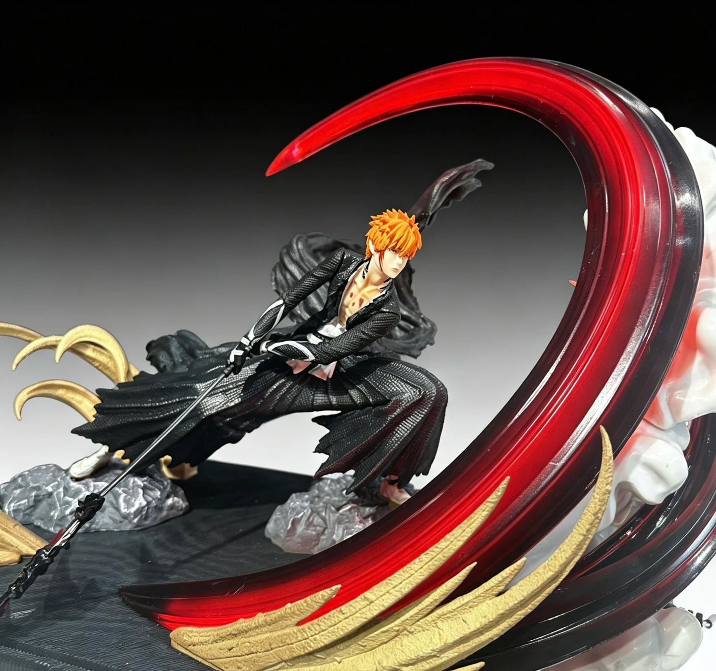 Figura Ichigo Kurosaki Getsuga Tensho - Bleach | GK 35cm
