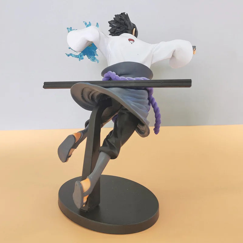 Figuras de acción de Naruto Sasuke, juguetes de 20CM, colección de figuras de PVC de dibujos animados de Uchiha, decoración de escritorio, modelo de muñecas, regalos de cumpleaños