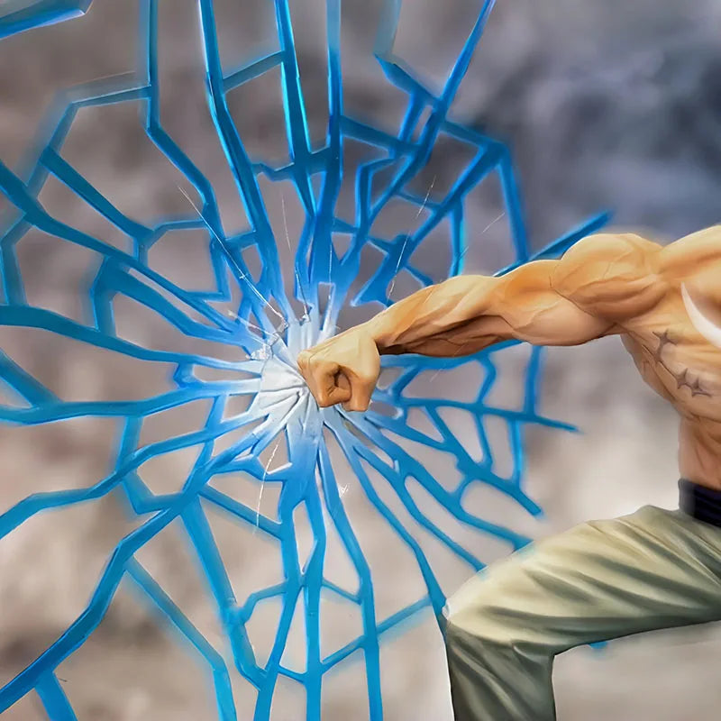 Figura Edward Newgate Barbablanca - One Piece | El Hombre Más Fuerte