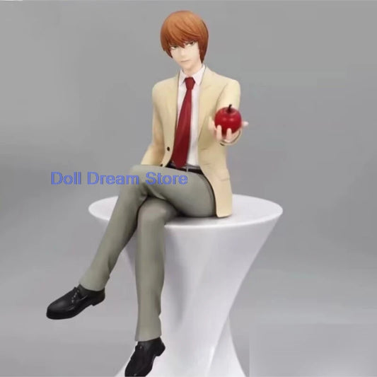 Figura Light Yagami Sentado - Death Note