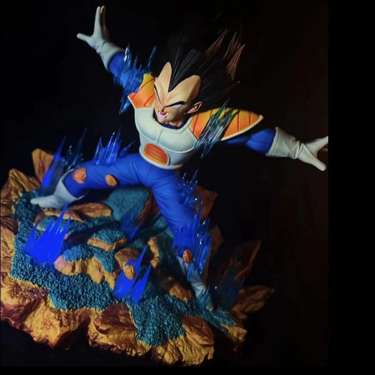 Figura Vegeta - Dragon Ball Z | Esferas de Energía Diorama 22cm