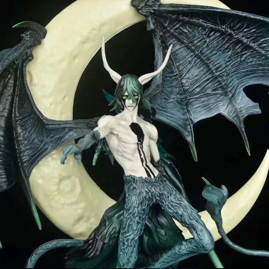 Figura Ulquiorra Cifer - Bleach | Ulquiorra Cifer, Cuarta Espada, con base luminosa 40cm