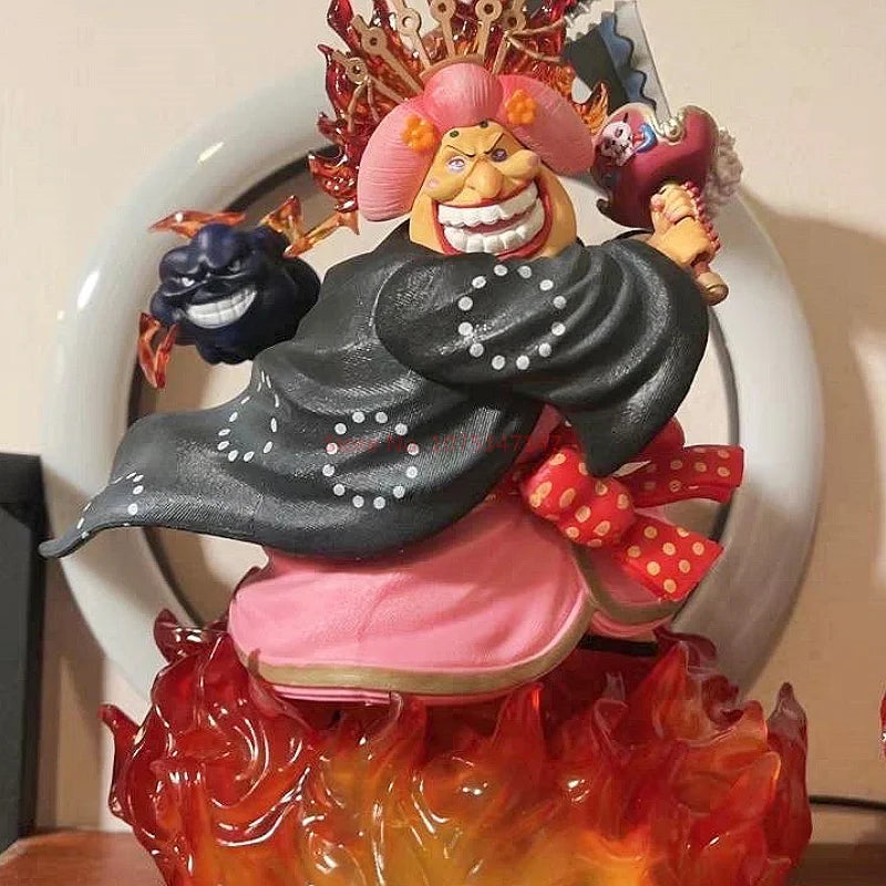 Figura Big Mom (Charlotte Linlin) - One Piece | Estatua con LED