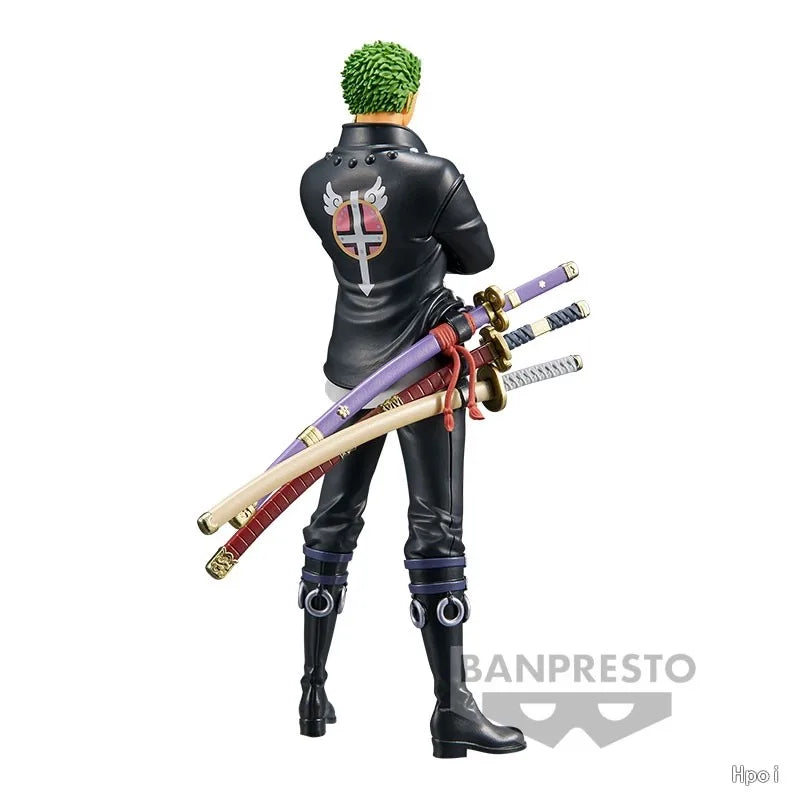 Figura Roronoa Zoro - One Piece | Traje Negro versión Film Red 17cm