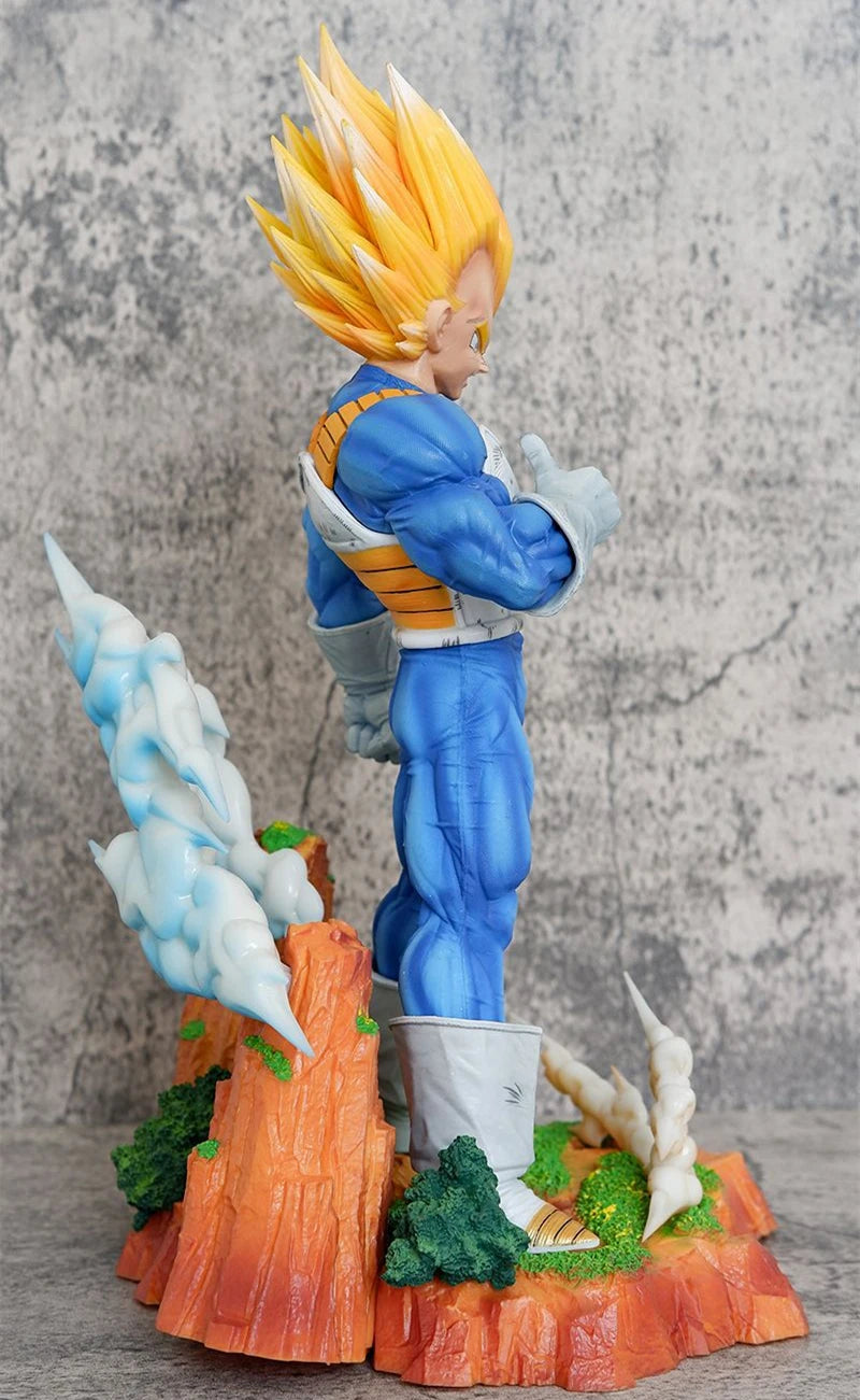 Figura Vegeta Super Saiyan Battle - Dragon Ball Z | PVC 33cm