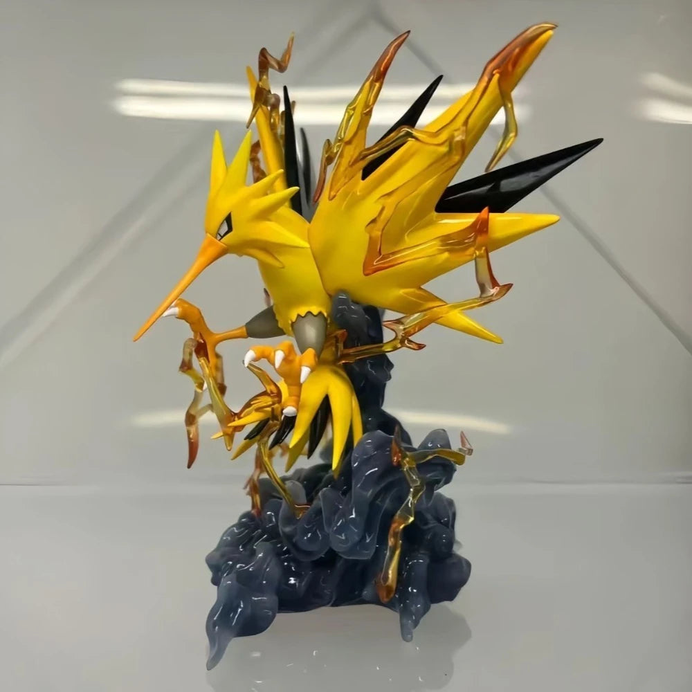 Figura Zapdos - Pokémon | 15,5cm