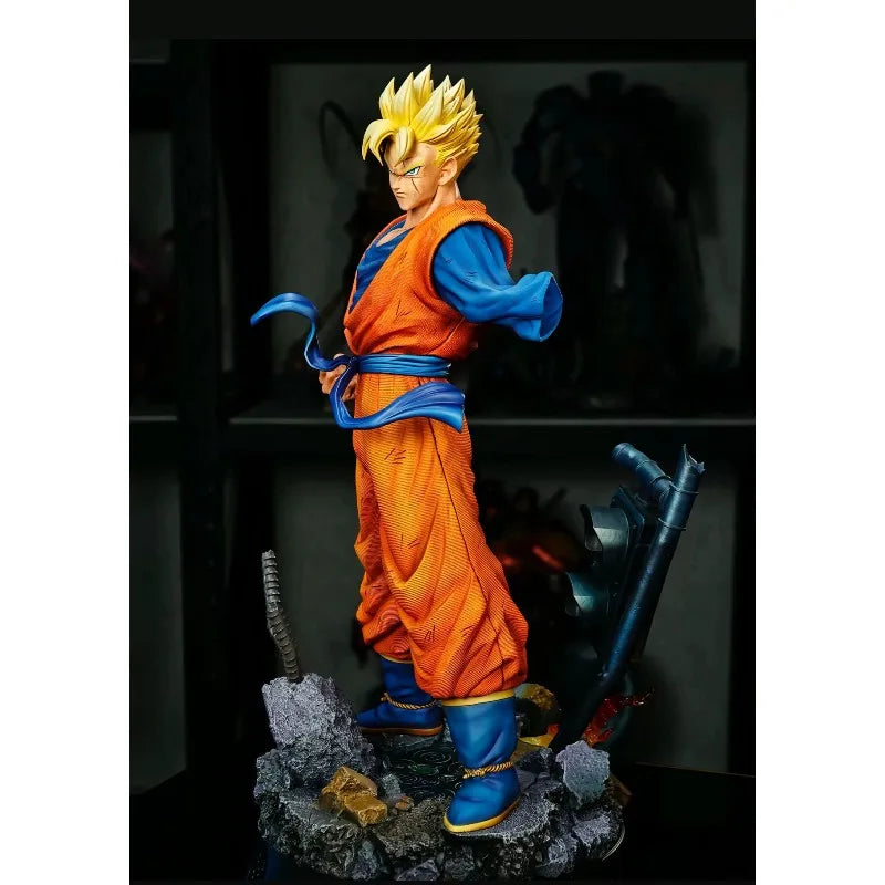 Figura Son Goku del Futuro 54 cm con Luz - Dragon Ball | Resina