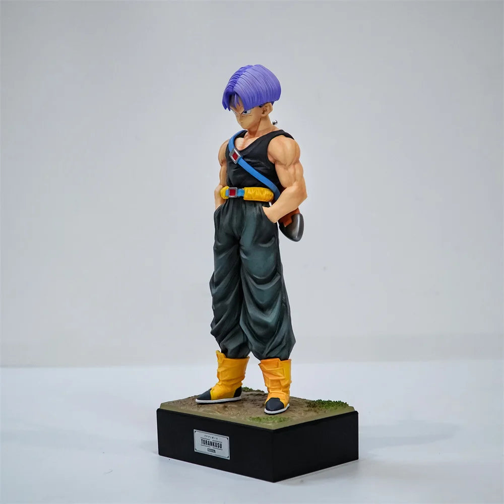 Figura Future Trunks Super Saiyan - Dragon Ball Z | PVC 30cm
