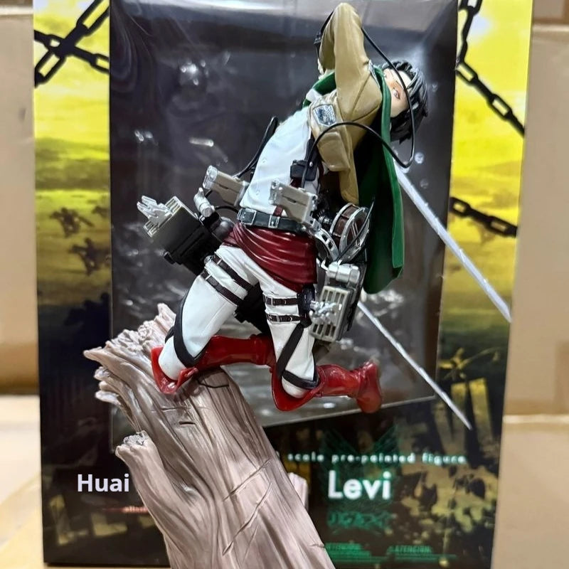 Figura Levi Ackerman - Attack on Titan | Levi Ackerman en pose de batalla con equipo de maniobras