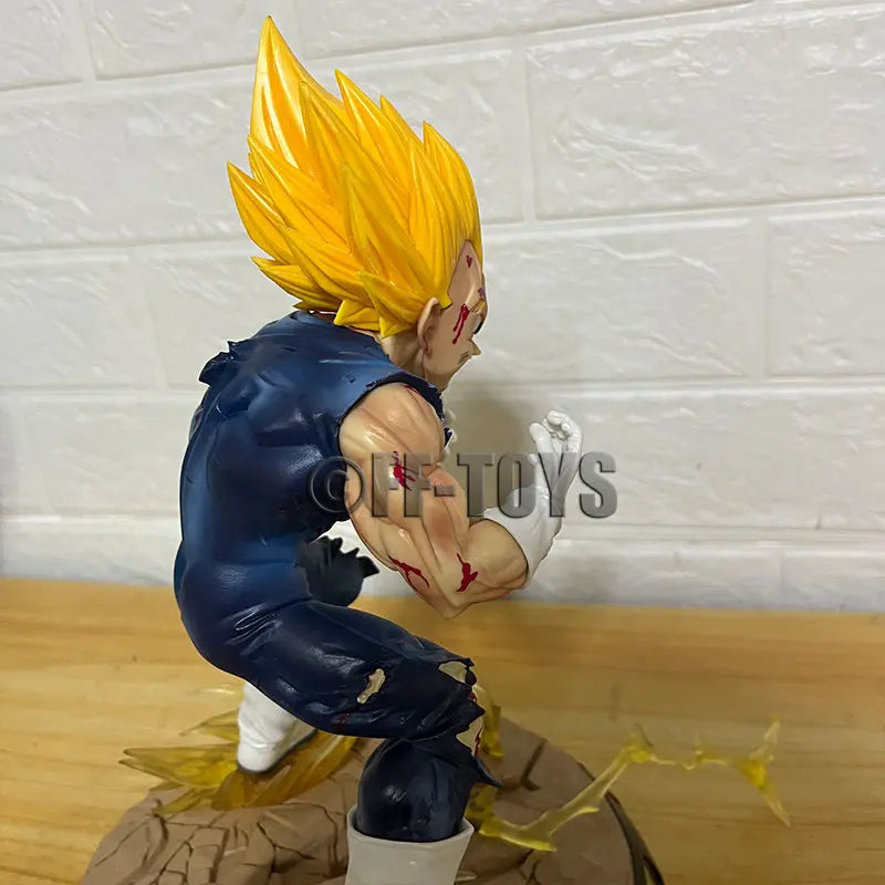 Figura Majin Vegeta - Dragon Ball Z | GK con Base 28cm