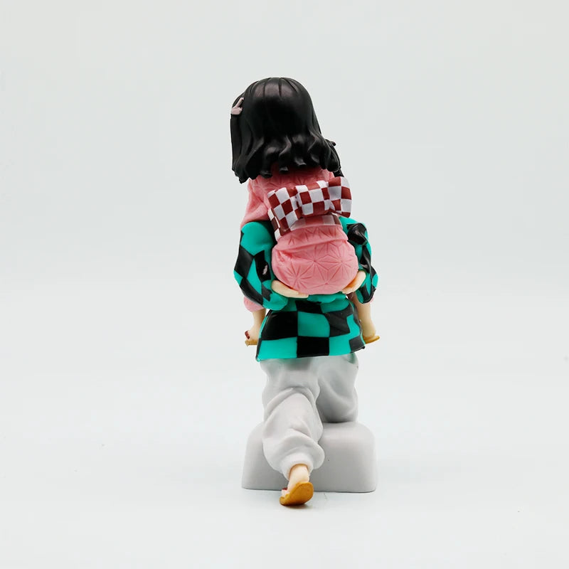 Figura Tanjiro y Nezuko Kamado - Demon Slayer | 12,8 cm