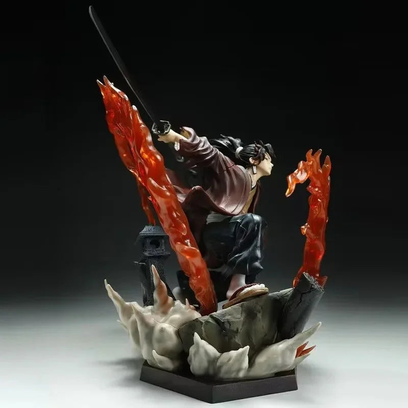 Figura Yoriichi Tsugikuni - Demon Slayer | Yoriichi Tsugikuni, el espadachín legendario 30cm