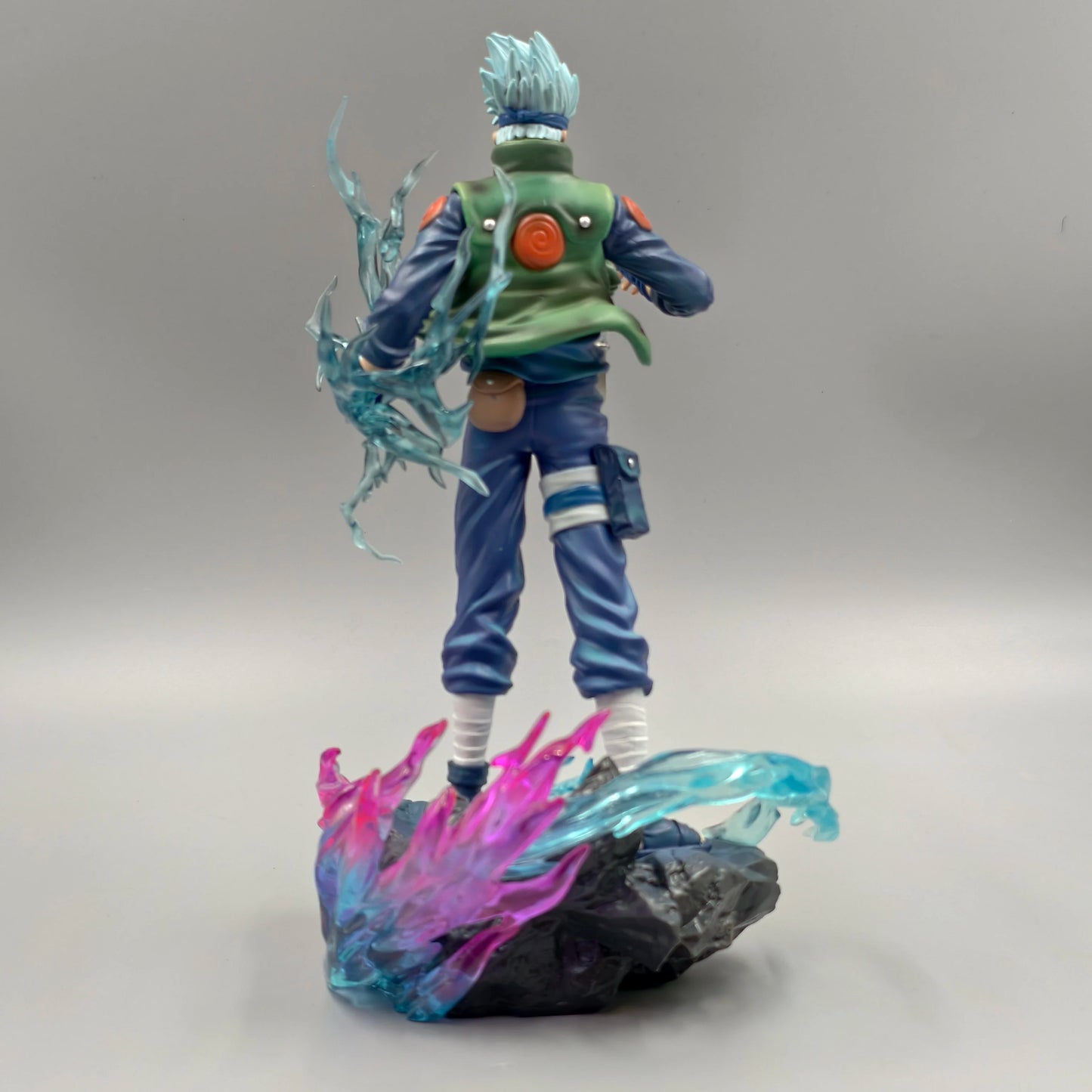 Figuras de acción de Anime Hatake Kakashi de 24cm y 9,4 pulgadas, estatua de Pvc, adorno de escritorio, colección, modelo de estatua, decoración, juguetes para habitación y escritorio