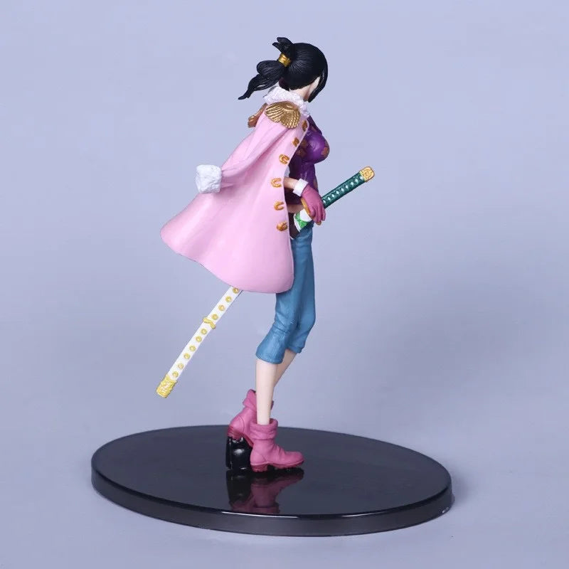 Figura Tashigi - One Piece | Top War PVC 17cm
