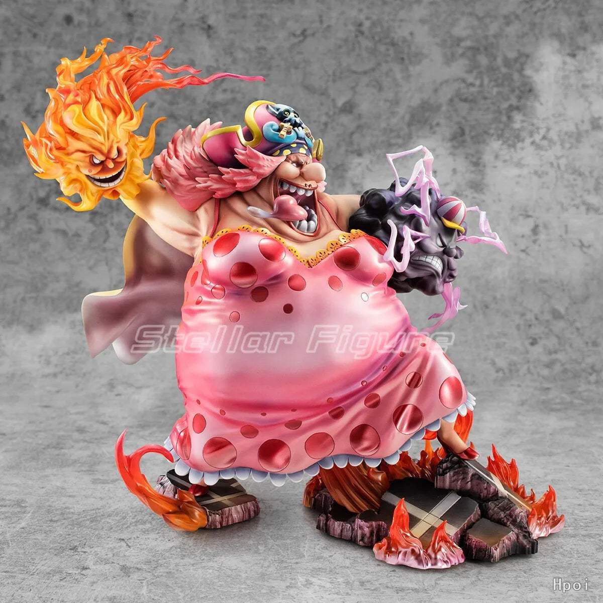 Figura Charlotte Linlin (Big Mom) - One Piece | MegaHouse Portrait.Of.Pirates