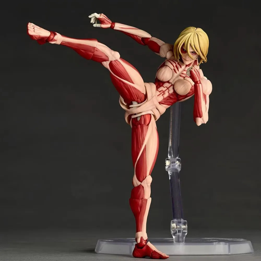 Figura Annie Leonhart Titán Femenino - Attack on Titan | Revoltech Nr068