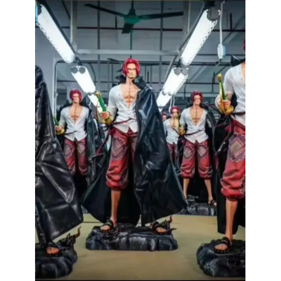 Figura Shanks con capa - One Piece | JT Studio 70cm
